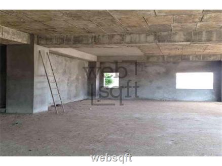 Retail showroom shop for Rent